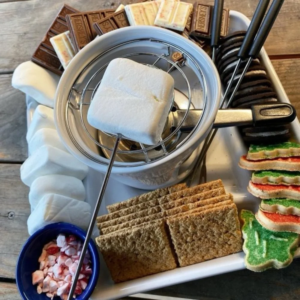 Brand New! Williams Sonoma S'mores Maker Set Kit